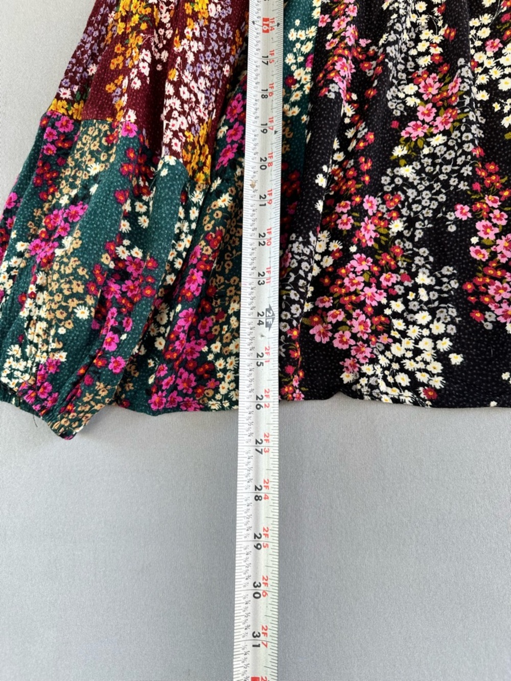 🎉5 for $45🎉 Ces Femme top blouse shirt size L - Picture 5 of 7